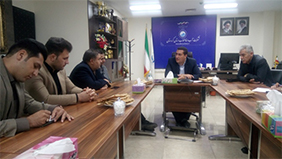 جلسه بررسی رفع موانع تأسیسات آبرسانی و شبکه فاضلاب شهر قروه برگزار شد